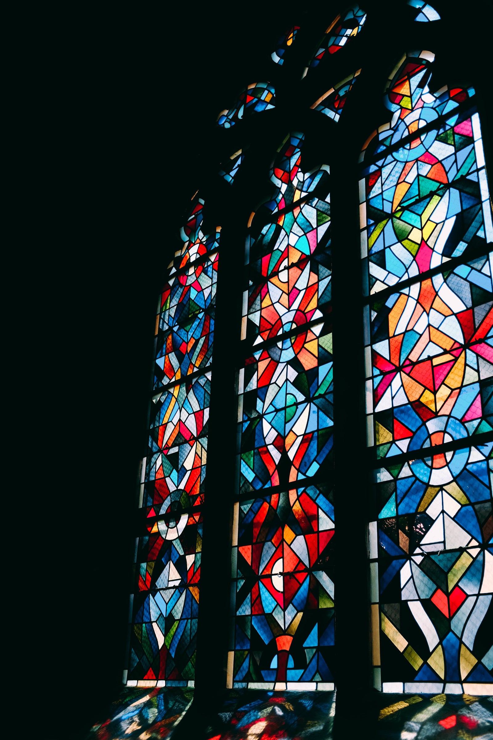 Bizchair-stained-glass-window-panes-in-a-gothic-church-window